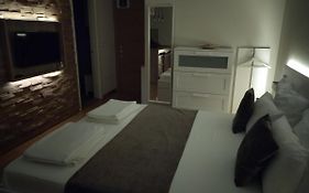 Central Palace Apartmani - Pupinova Palata